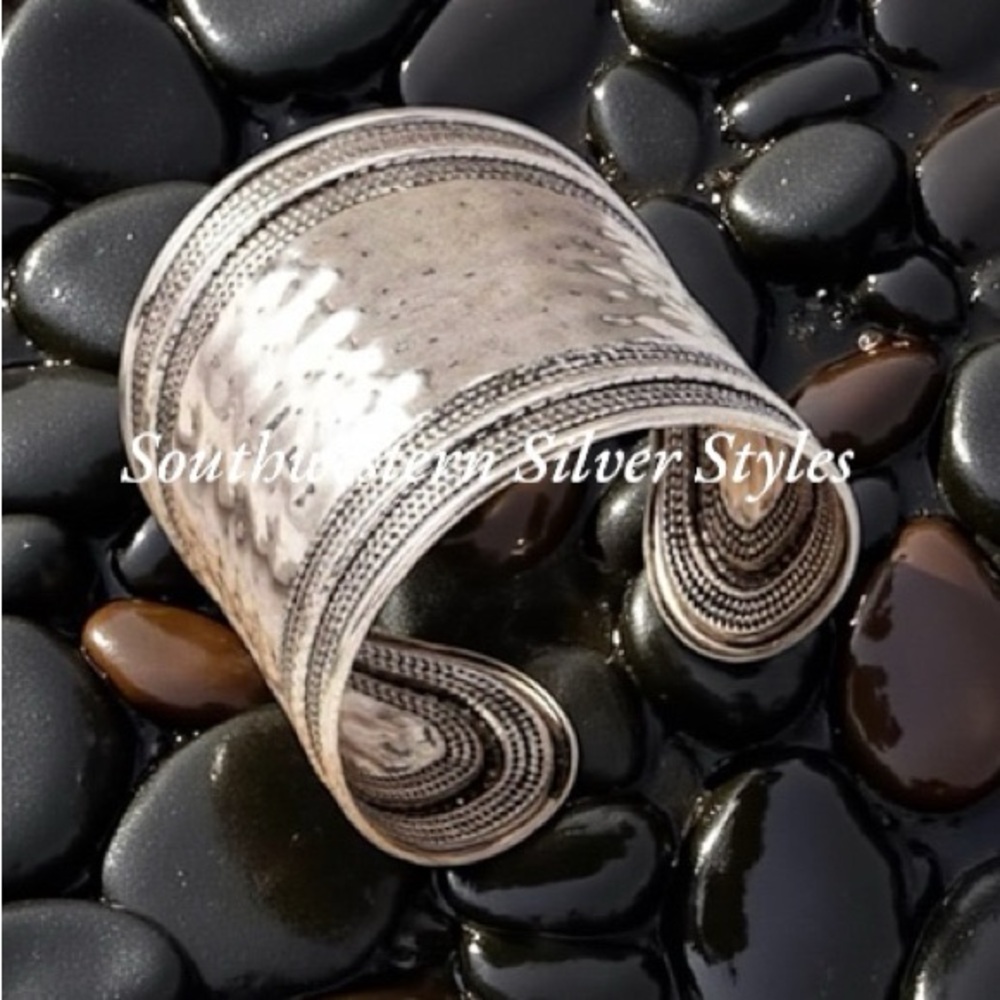 Vintage Southwestern Boho Chic Navajo Style Silver Plated Iron Cuff Bracelet